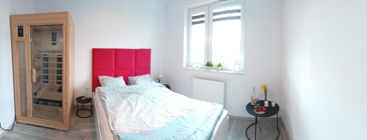 Apartament Z Sauna I Jacuzzi Daire Radom Dış mekan fotoğraf